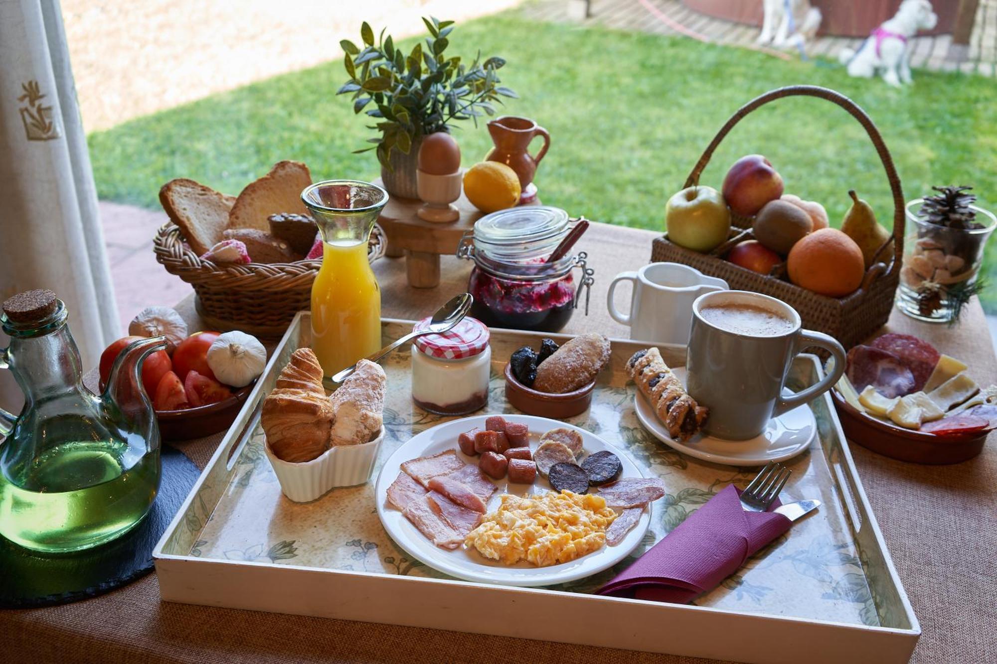 Gran Chalet Hotel & Petit Spa Vielha Ngoại thất bức ảnh