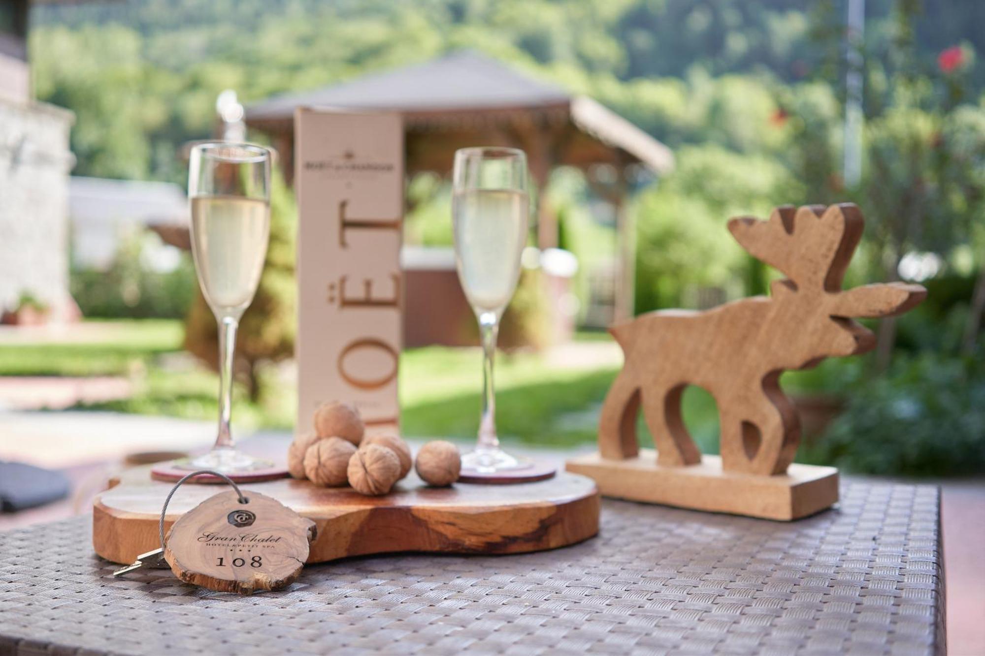 Gran Chalet Hotel & Petit Spa Vielha Ngoại thất bức ảnh